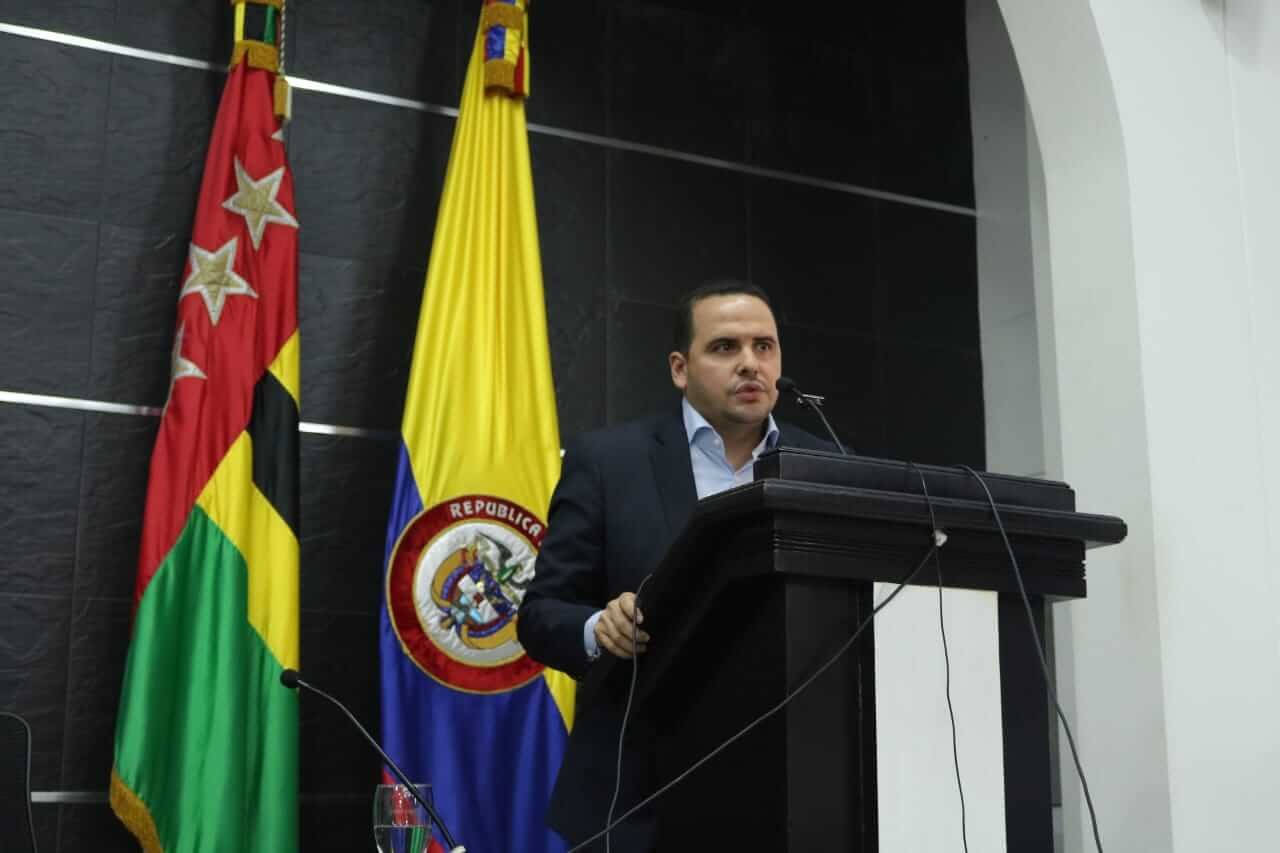 EMEL DARIO HARNACHE BUSTAMANTE