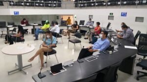 Lee más sobre el artículo Educación con alternancia divide opiniones en la Asamblea de Santander