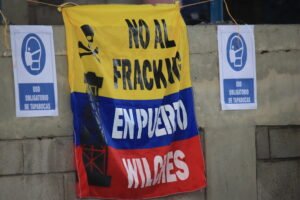 Lee más sobre el artículo Asamblea de Santander rechaza aprobación de licencia ambiental para piloto de ‘fracking’ en Puerto Wilches