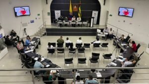 Lee más sobre el artículo Asamblea de Santander solicita mantener suspensión de pilotos de fracking en Colombia