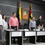 Extensa jornada para clausura de extras en la Asamblea de Santander